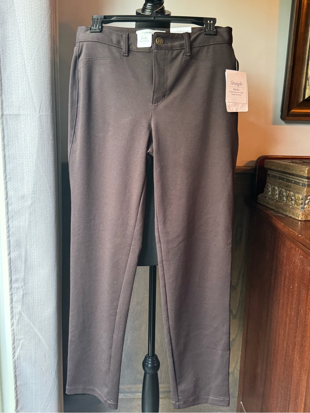croft & barrow Straight Leg Women's Black Pants  8 NWT